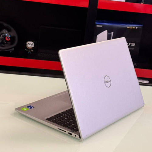 - Dell Inspiron 11 Geração Intel Core I7  16gb Ram  512gb Ssd