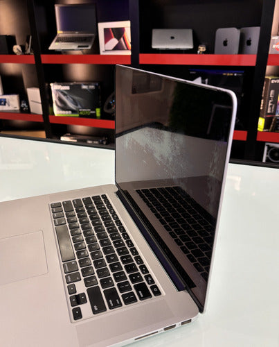 Macbook Pro A1398 - 2014 - I7 - 16gb/256gb - Prata Prateado