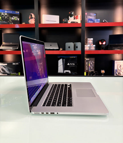 Macbook Pro A1398 - 2014 - I7 - 16gb/256gb - Prata Prateado